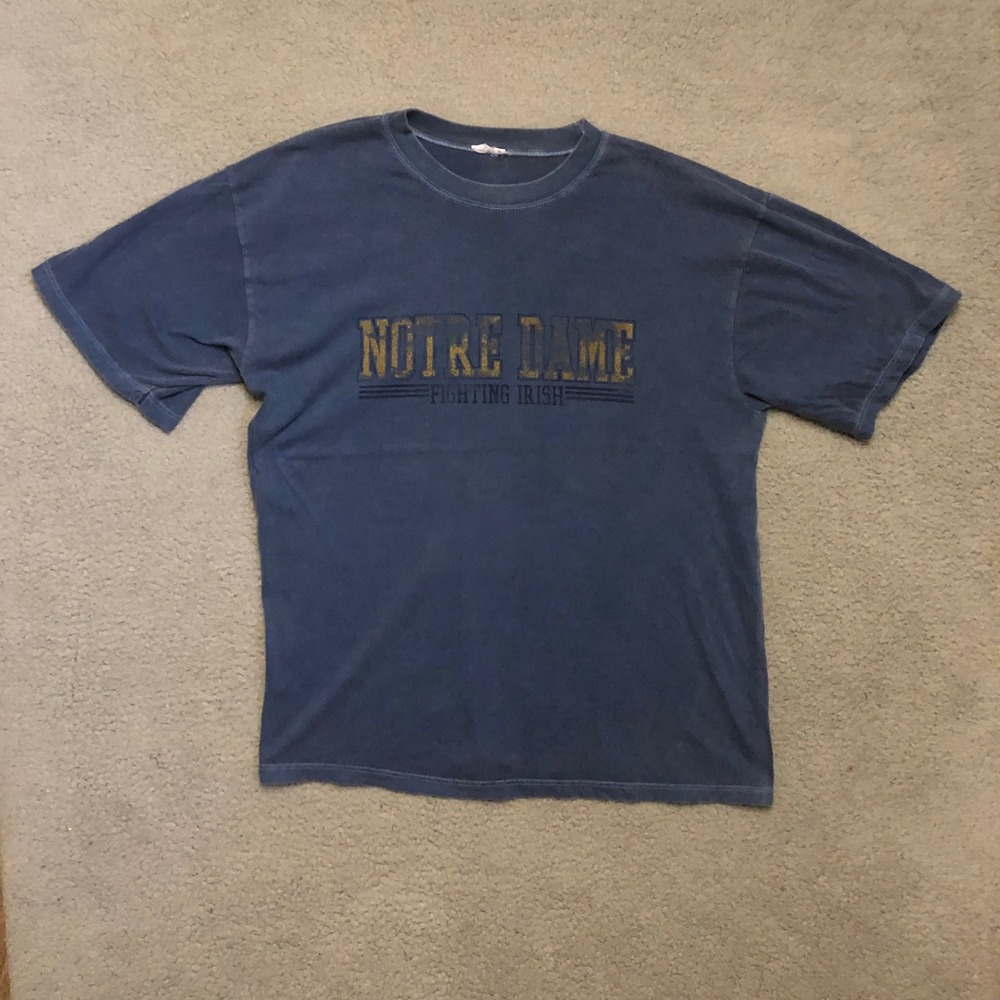 Vtg Notre Dame Fighting Irish Faded Navy T-Shirt Distressed NCAA College XL